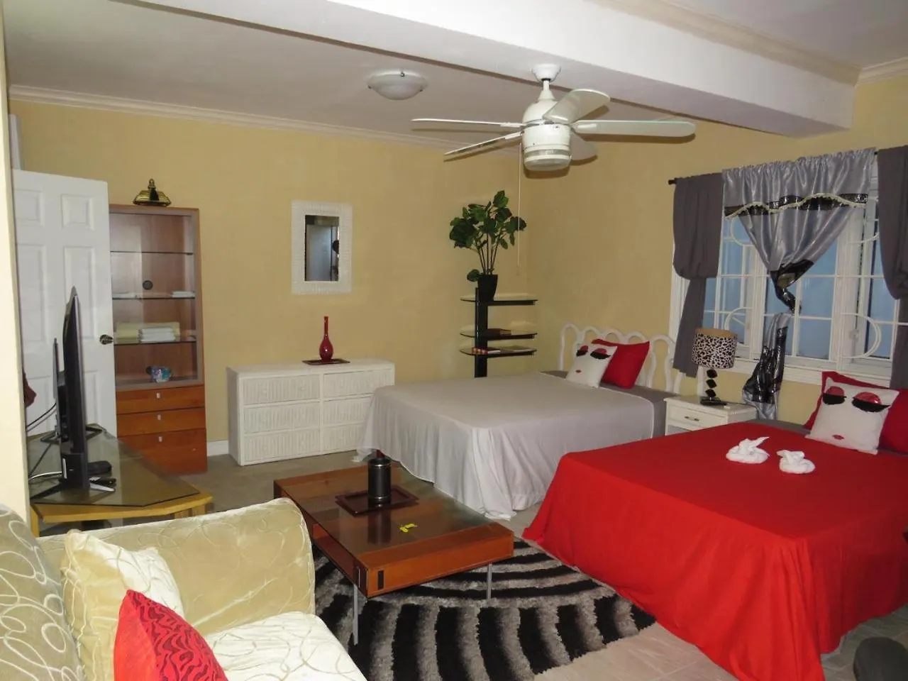 Top Klass Villas Kingston Homestay szállás